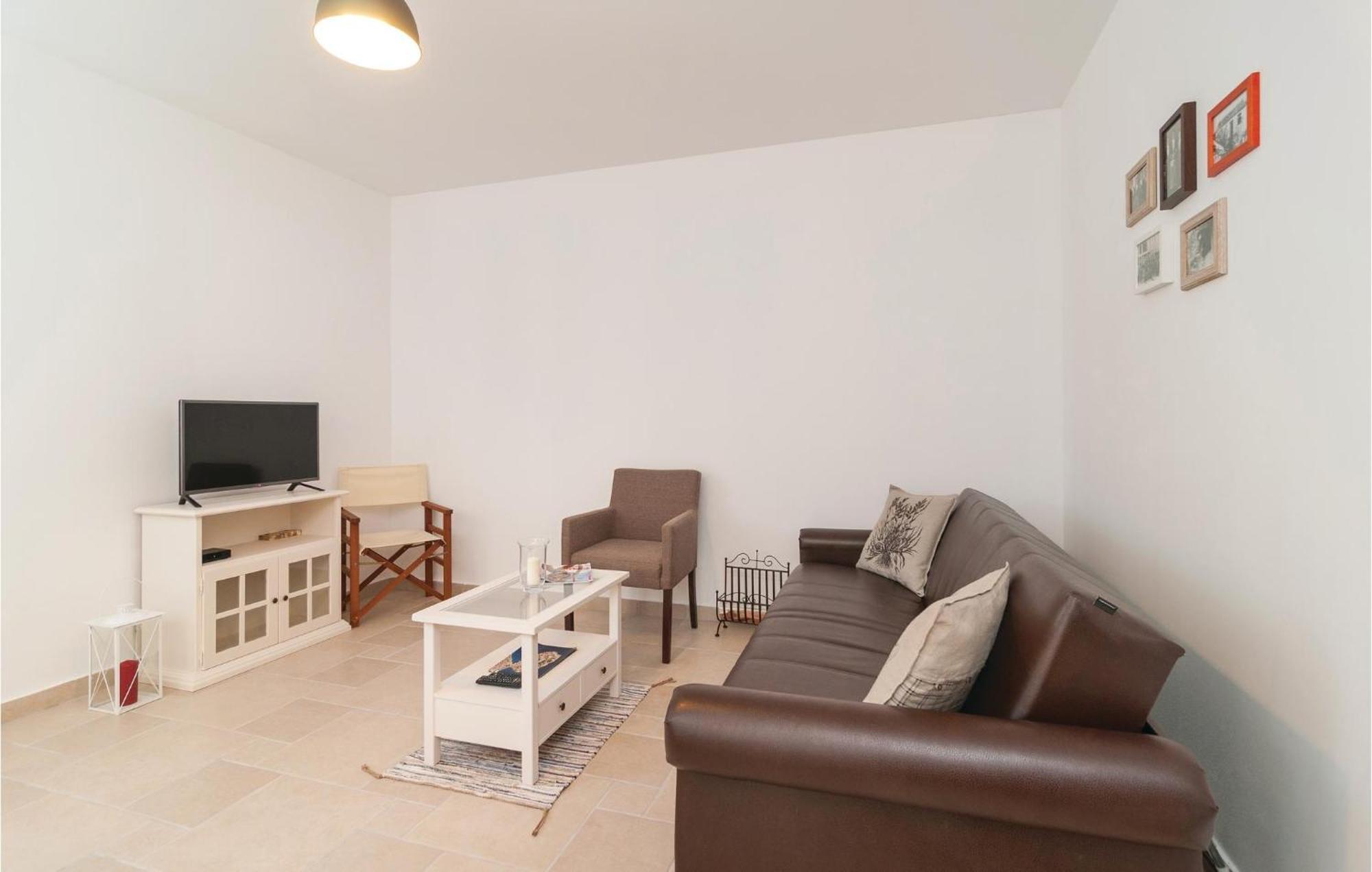 Stunning Home In Primosten With Kitchen מראה חיצוני תמונה