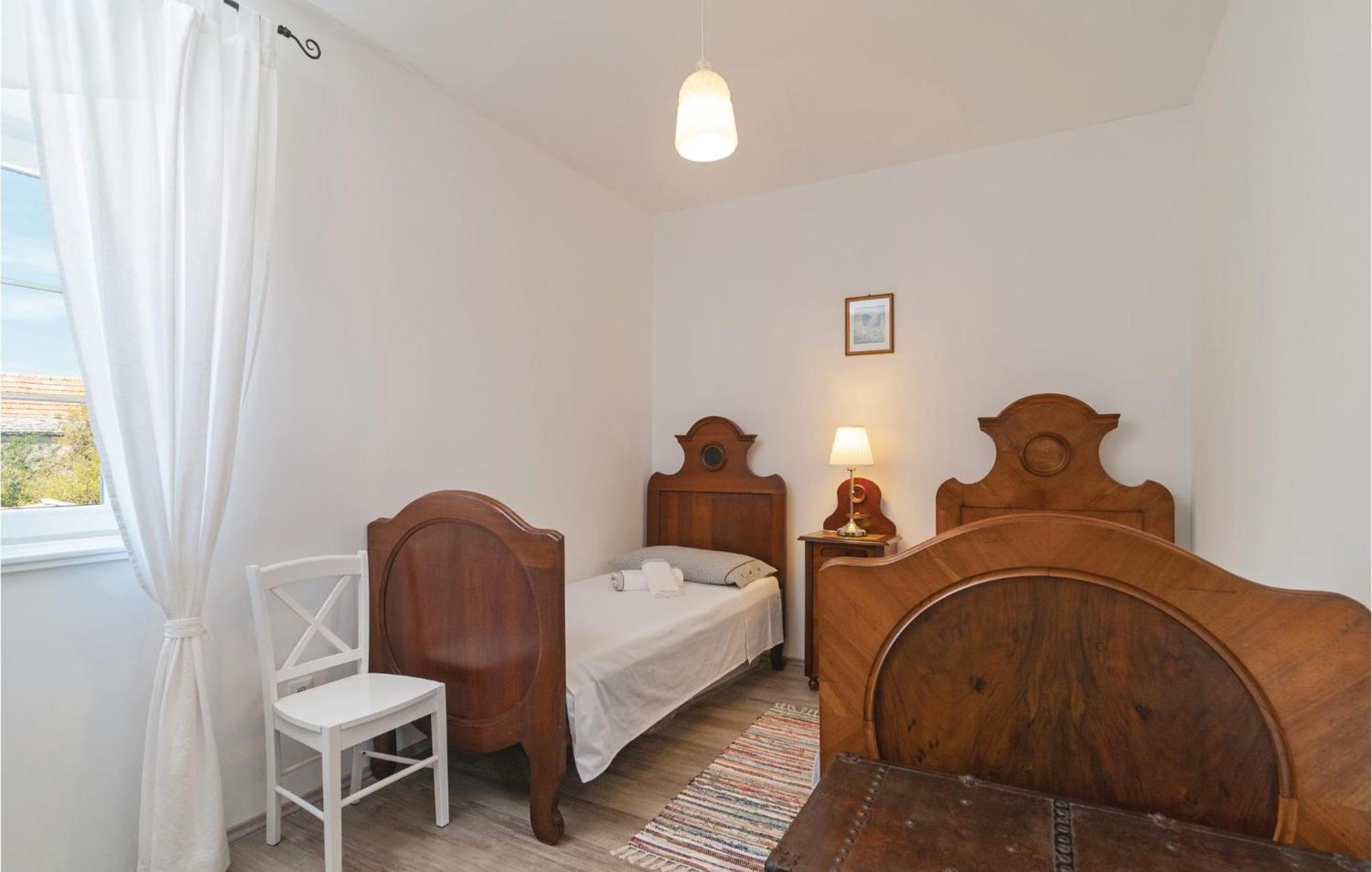 Stunning Home In Primosten With Kitchen מראה חיצוני תמונה
